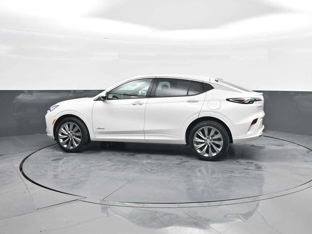 2025 Buick Envista Avenir FWD