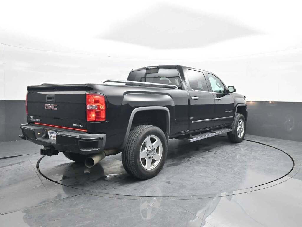 2015 GMC Sierra 2500HD Denali