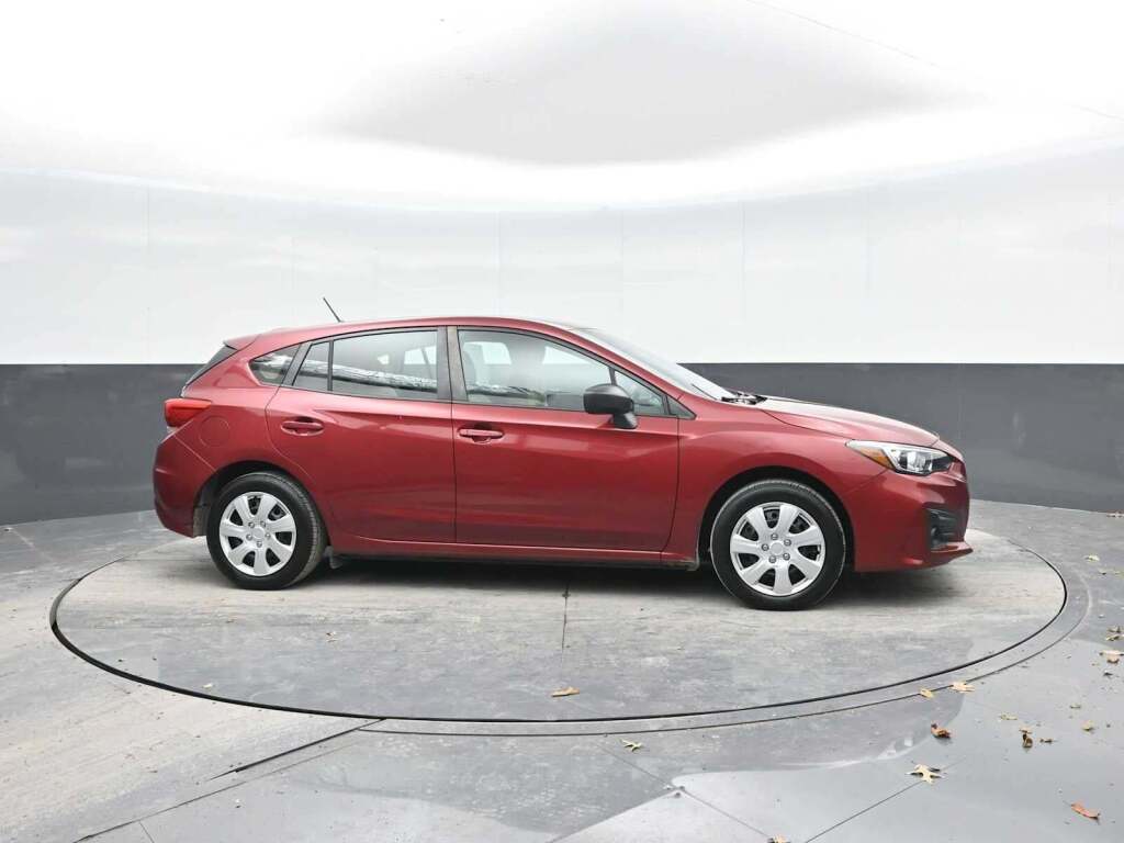 2017 Subaru Impreza 2.0i