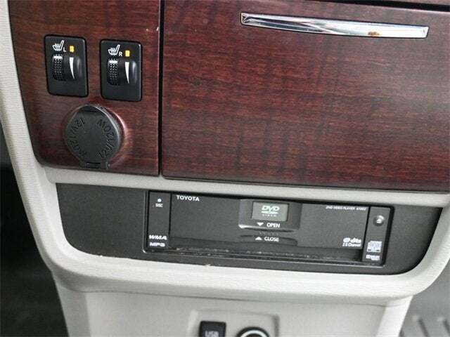 2011 Toyota Sienna XLE