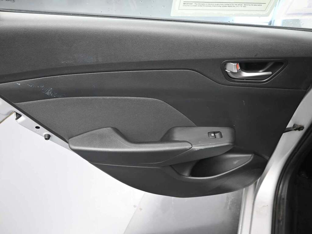 2019 Hyundai Accent SE