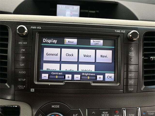 2011 Toyota Sienna XLE