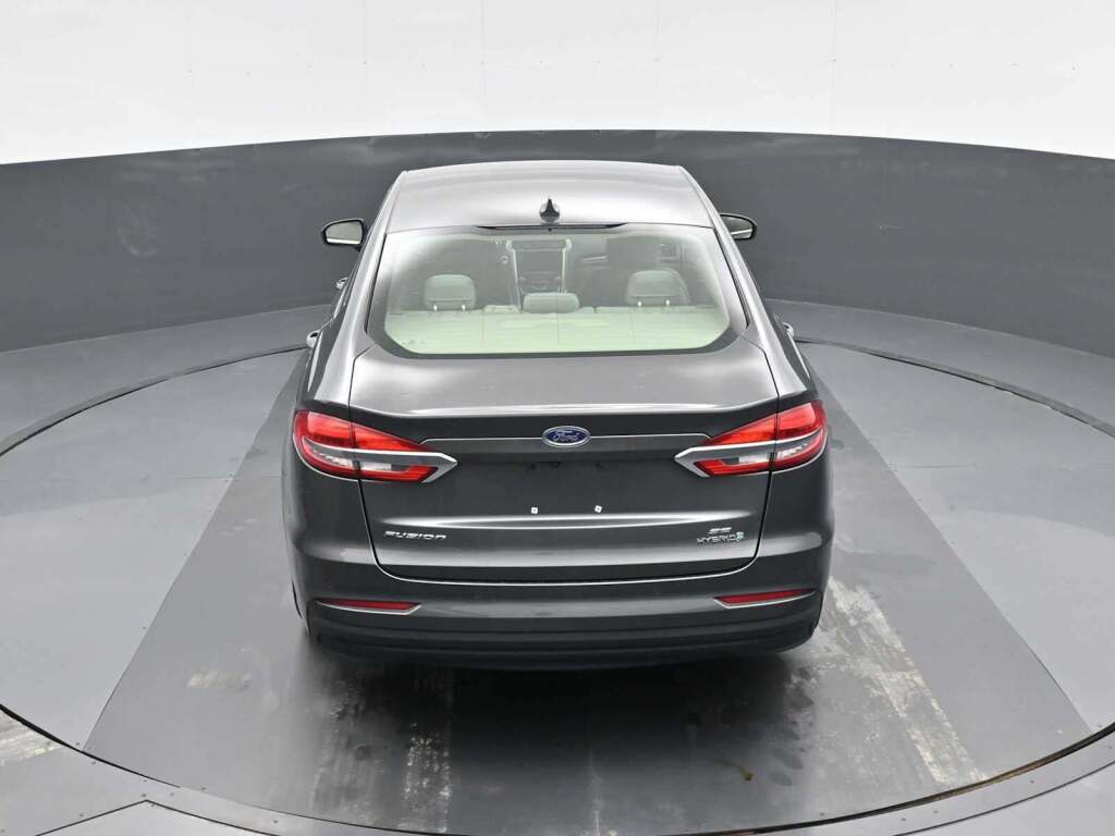 2019 Ford Fusion Hybrid SE