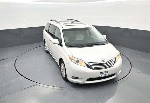 2011 Toyota Sienna XLE