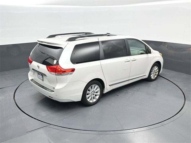 2011 Toyota Sienna XLE