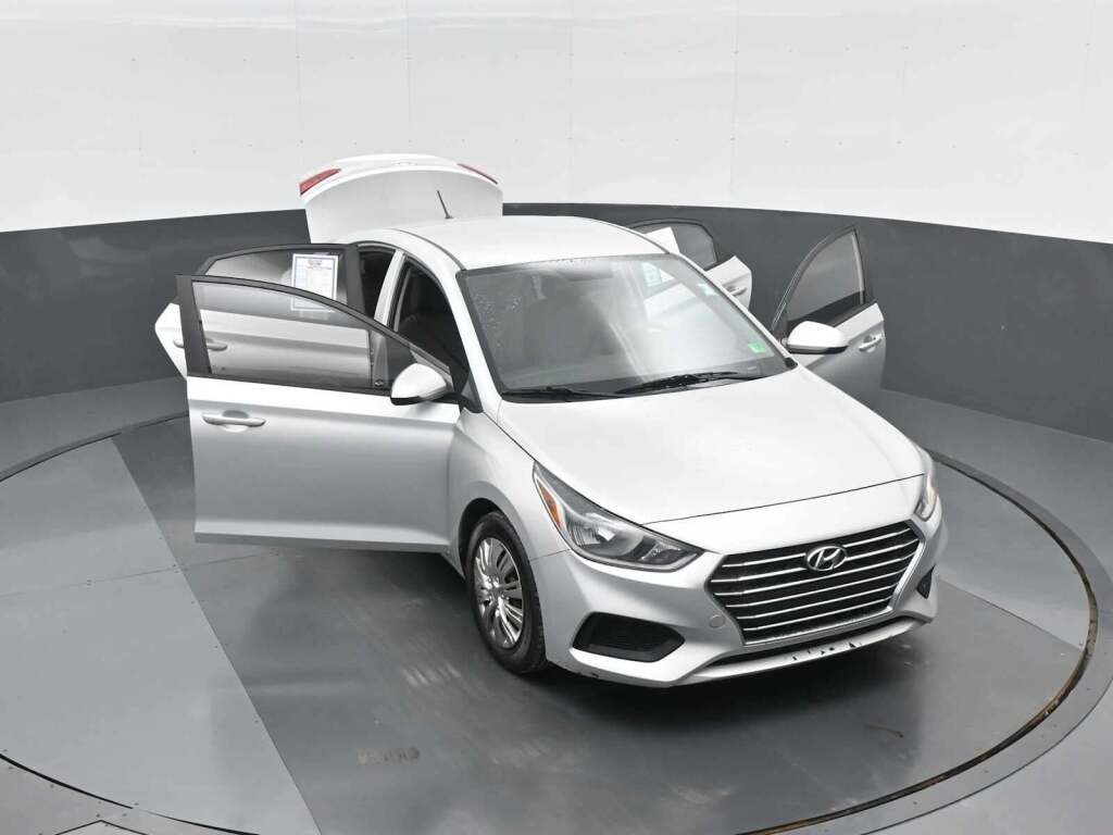 2019 Hyundai Accent SE
