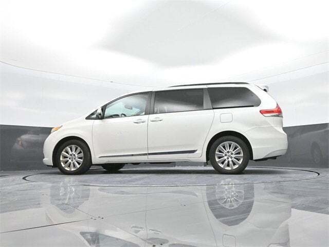 2011 Toyota Sienna XLE