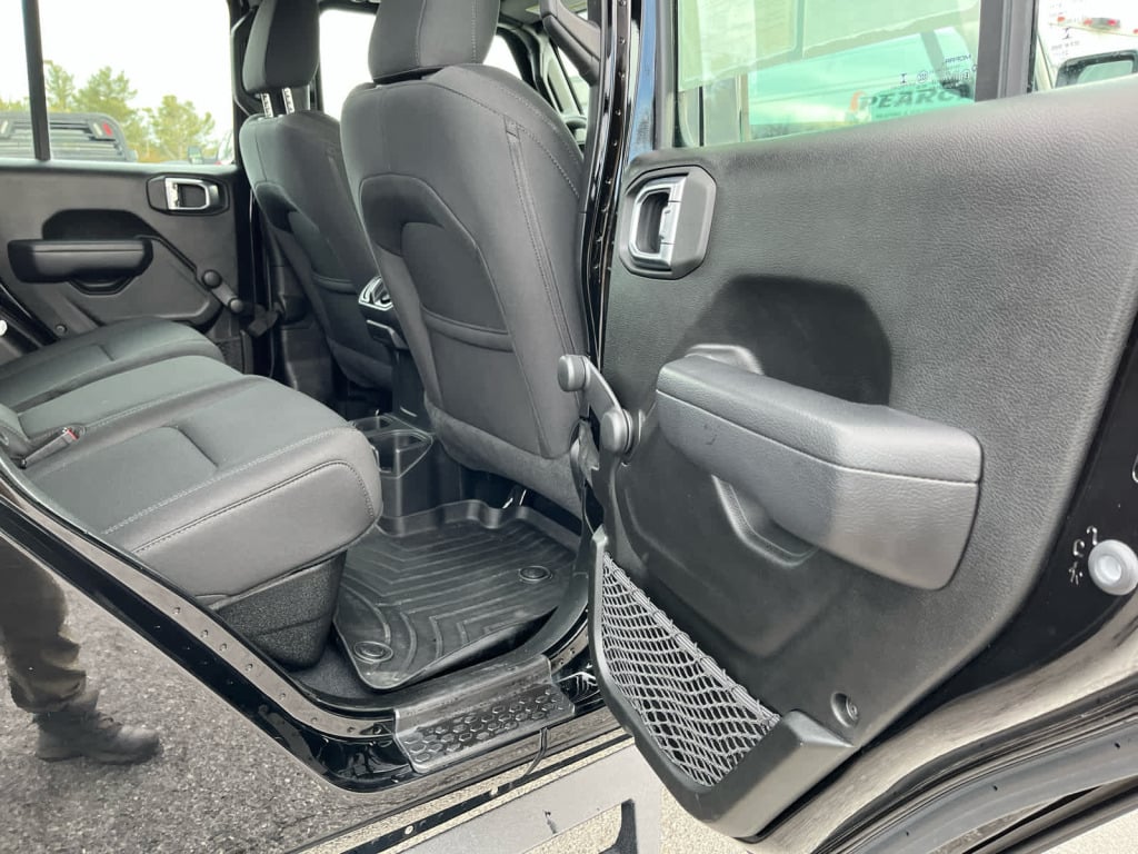 2022 Jeep Gladiator Sport 4x4