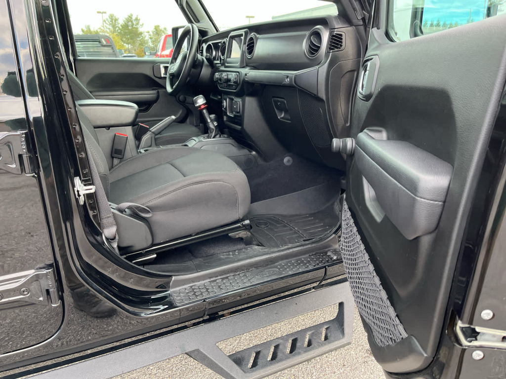 2022 Jeep Gladiator Sport 4x4