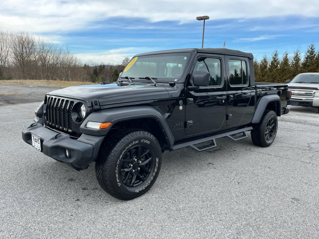 2022 Jeep Gladiator Sport 4x4
