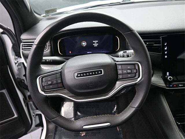 2023 Jeep Wagoneer L Series III 4x4