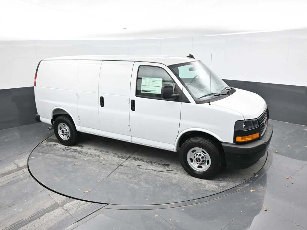 2025 GMC Savana 2500 Work Van