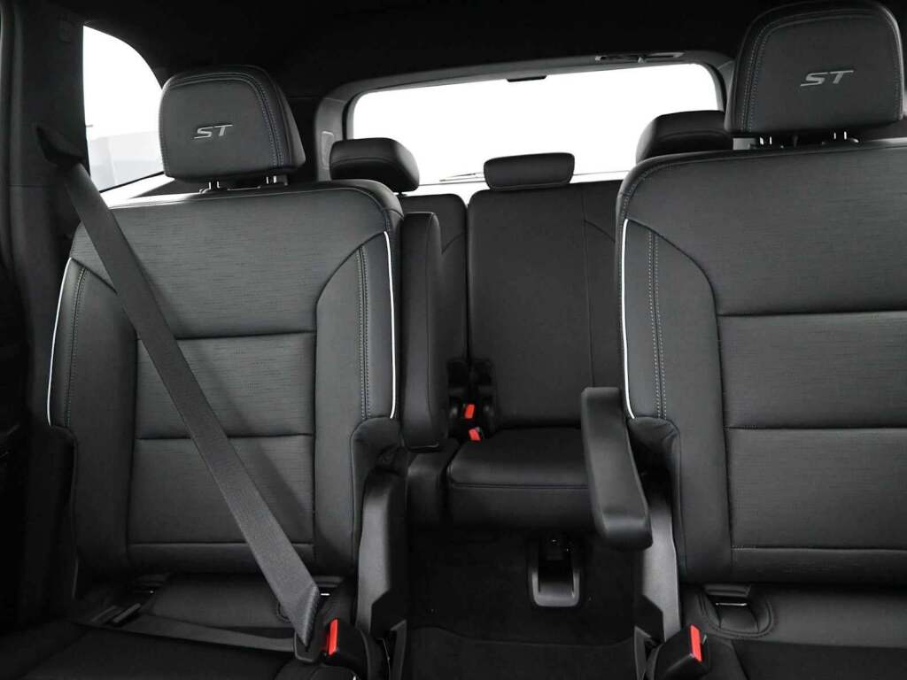 2026 Buick Enclave Sport Touring AWD