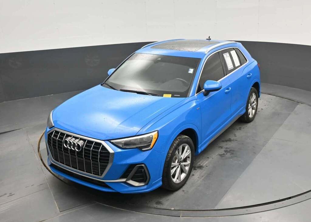 2022 Audi Q3 Premium 45 TFSI S line quattro Tiptronic