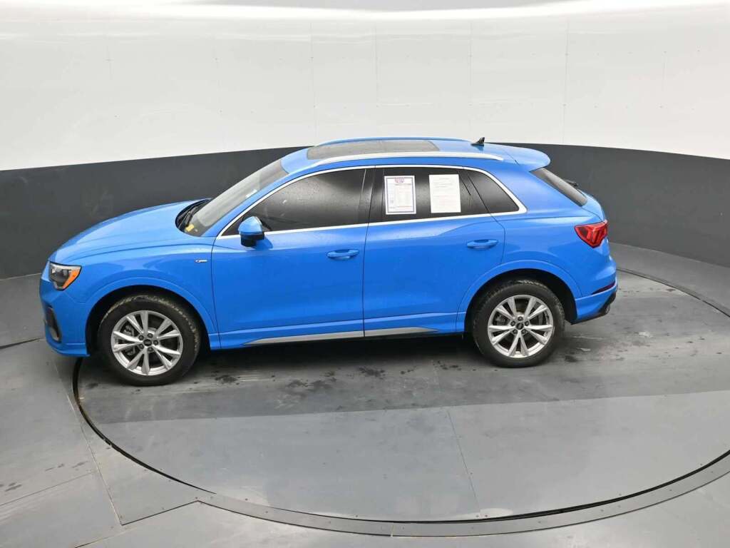 2022 Audi Q3 Premium 45 TFSI S line quattro Tiptronic