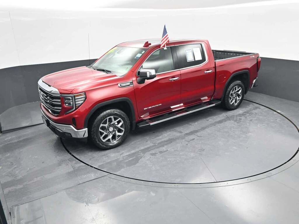 2022 GMC Sierra 1500 SLT