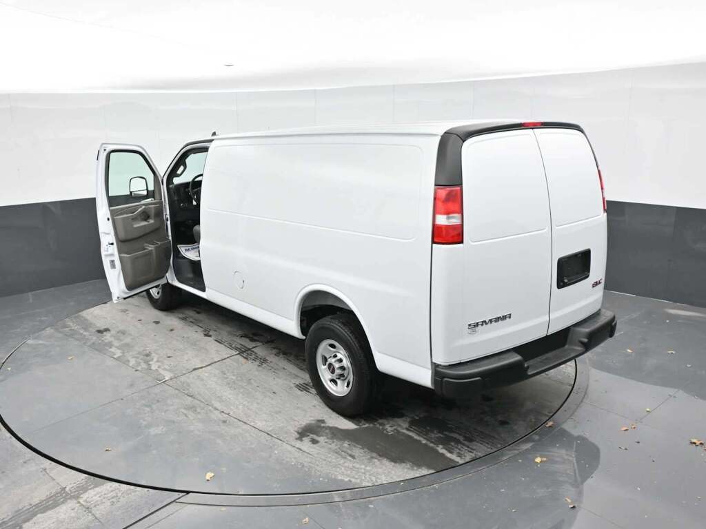 2025 GMC Savana 2500 Work Van