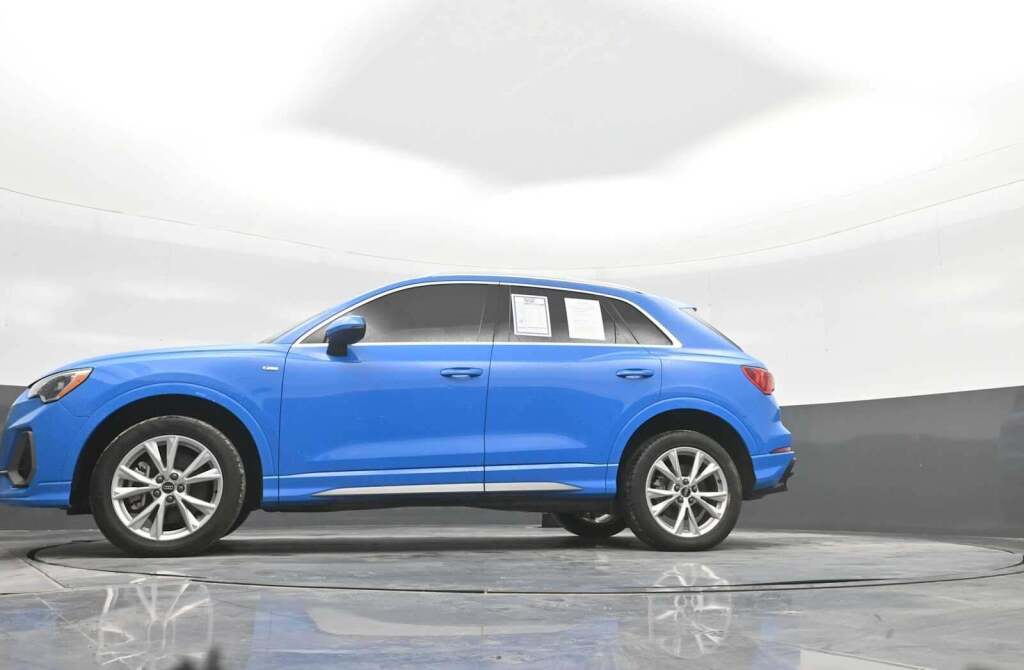 2022 Audi Q3 Premium 45 TFSI S line quattro Tiptronic