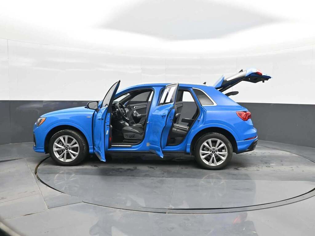 2022 Audi Q3 Premium 45 TFSI S line quattro Tiptronic