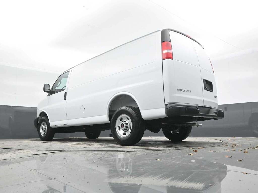 2025 GMC Savana 2500 Work Van