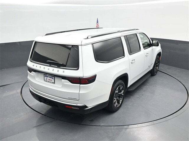 2023 Jeep Wagoneer L Series III 4x4