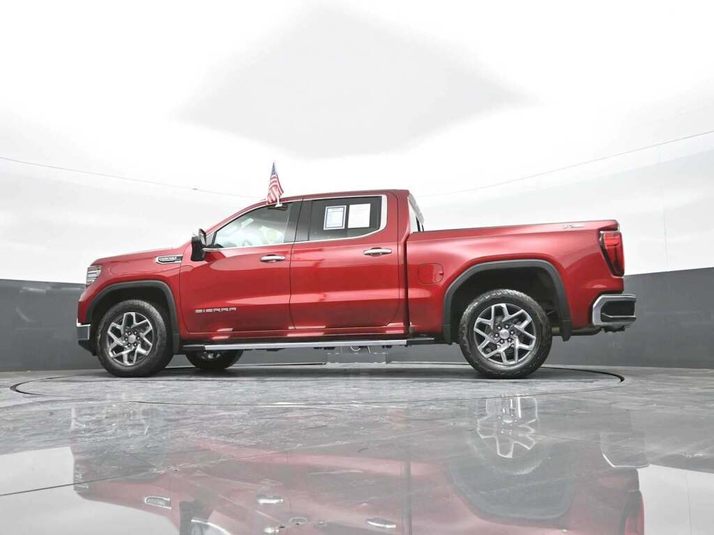 2022 GMC Sierra 1500 SLT