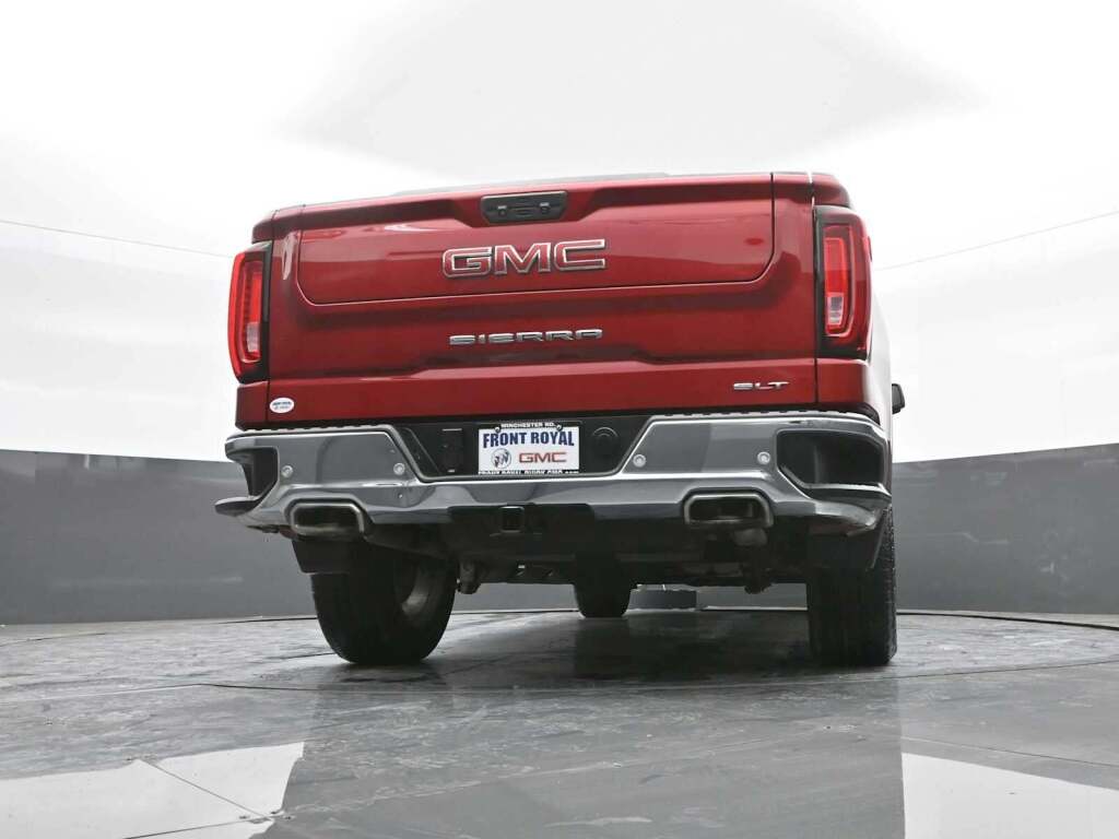 2022 GMC Sierra 1500 SLT