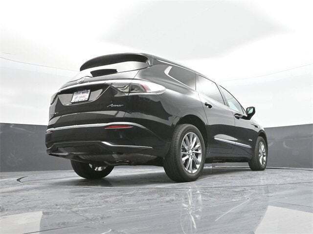 2022 Buick Enclave AWD Avenir