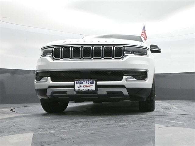 2023 Jeep Wagoneer L Series III 4x4