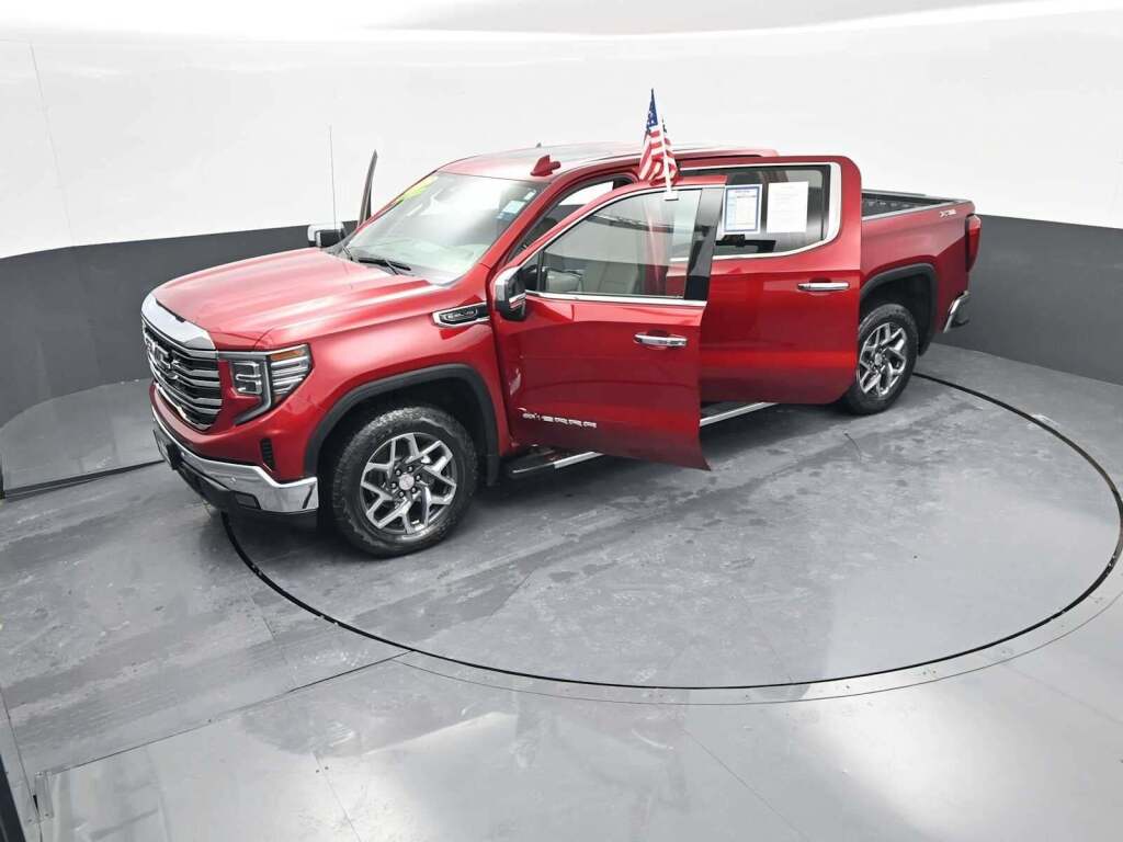 2022 GMC Sierra 1500 SLT
