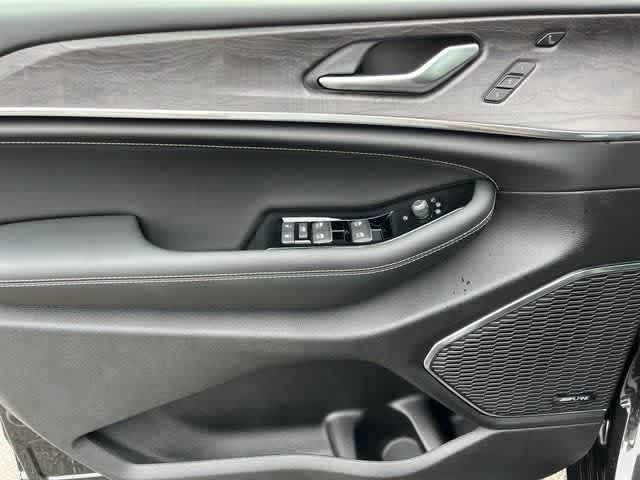 2025 Jeep Grand Cherokee L Overland 4x4