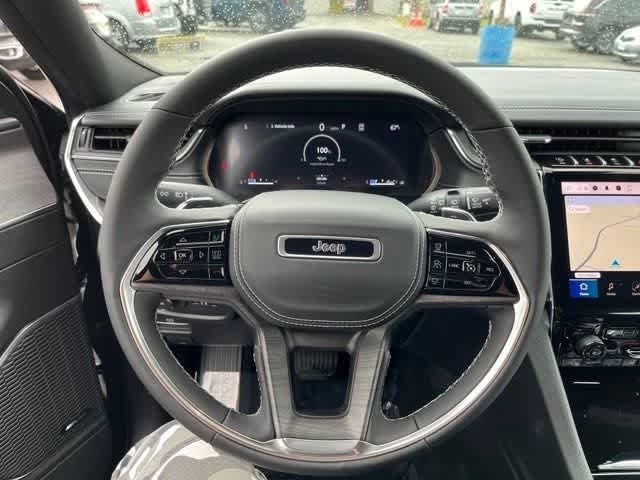 2025 Jeep Grand Cherokee L Overland 4x4