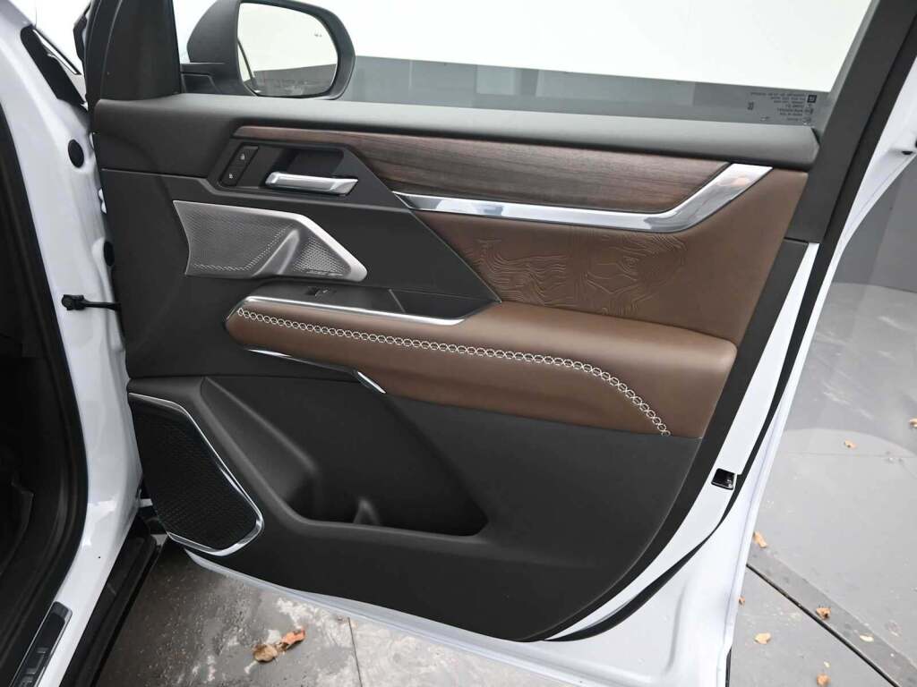 2026 GMC Acadia Denali Ultimate AWD