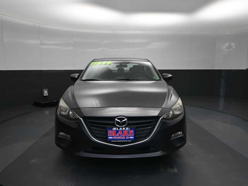 2016 Mazda Mazda3 i Sport