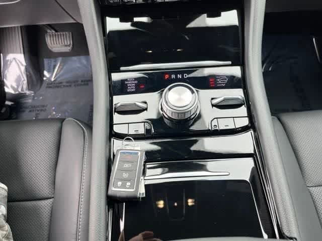 2025 Jeep Grand Cherokee L Overland 4x4