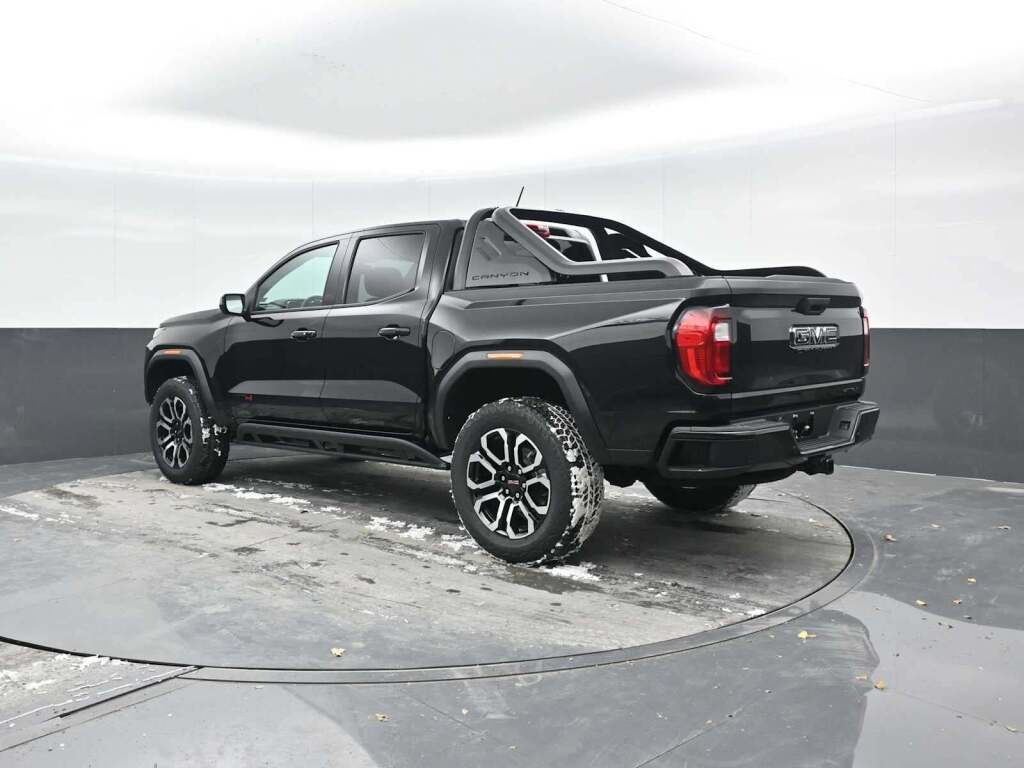 2026 GMC Canyon AT4 4WD