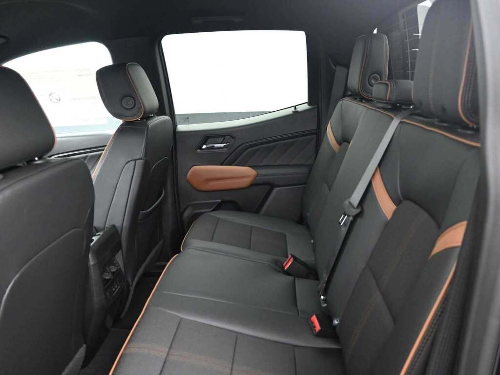 2026 GMC Canyon AT4 4WD