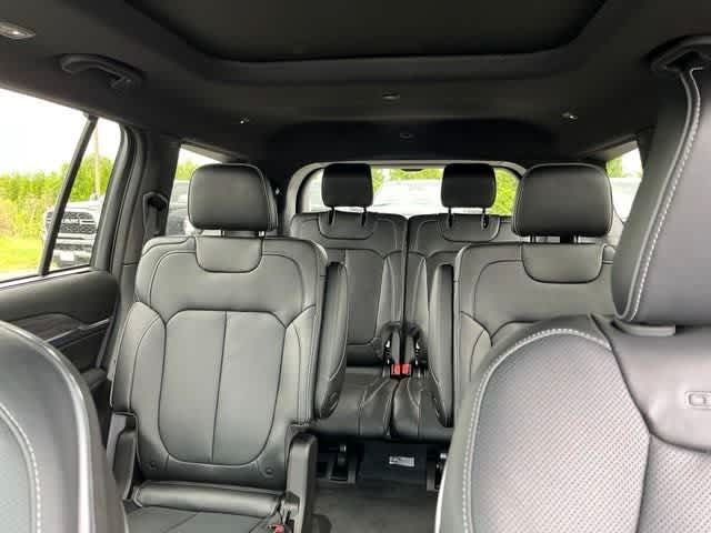 2025 Jeep Grand Cherokee L Overland 4x4