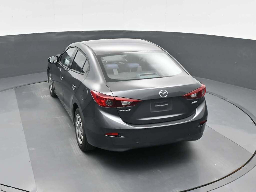 2016 Mazda Mazda3 i Sport