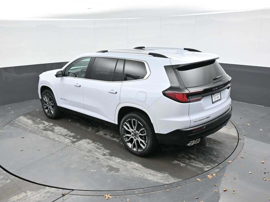 2026 GMC Acadia Denali Ultimate AWD