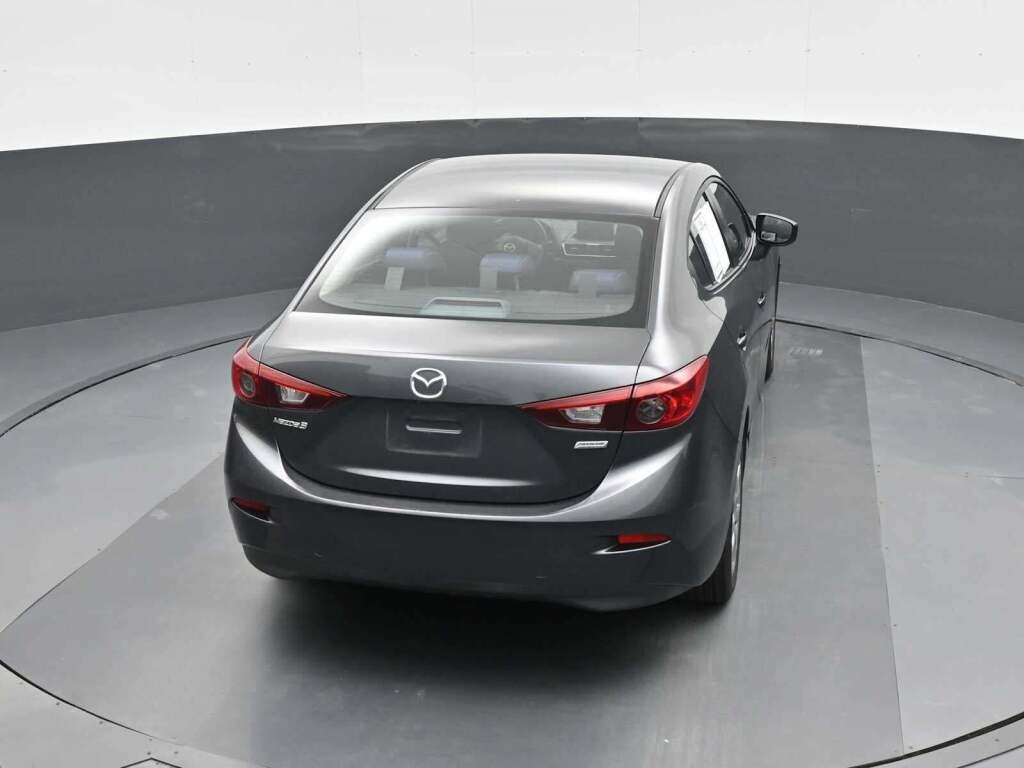 2016 Mazda Mazda3 i Sport