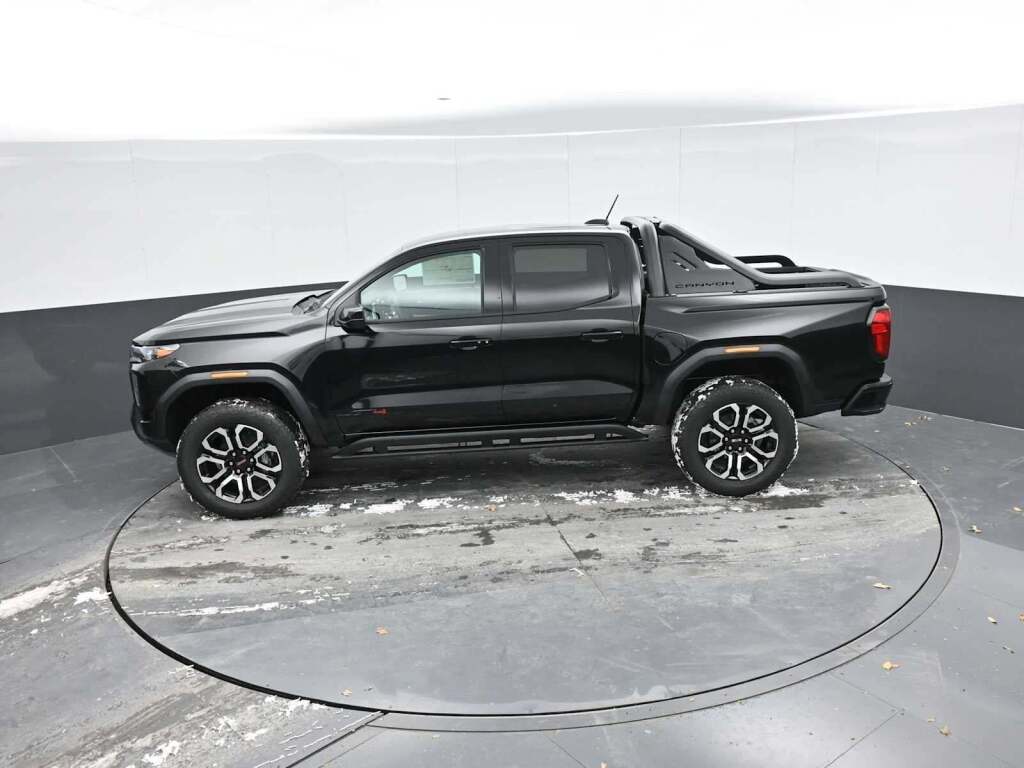 2026 GMC Canyon AT4 4WD