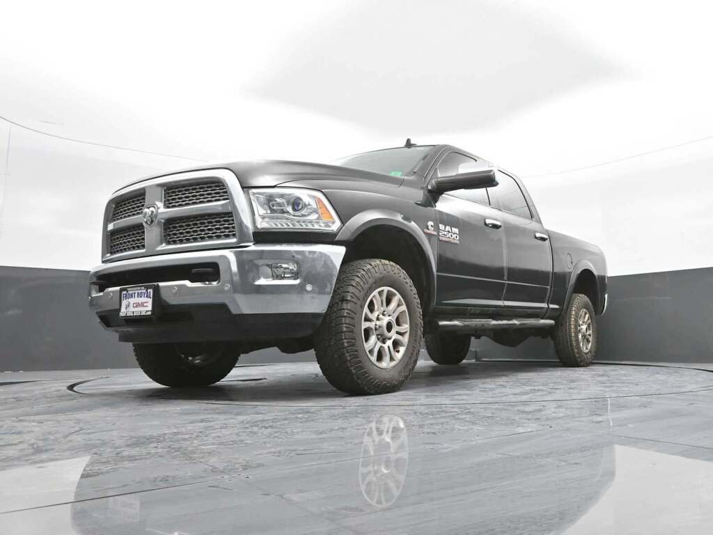 2018 Ram 2500 Laramie Crew Cab 4x4 6'4" Box