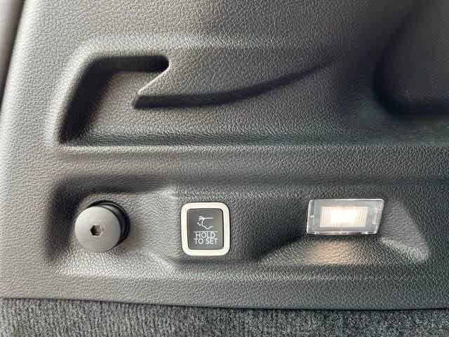 2025 Jeep Grand Cherokee L Overland 4x4