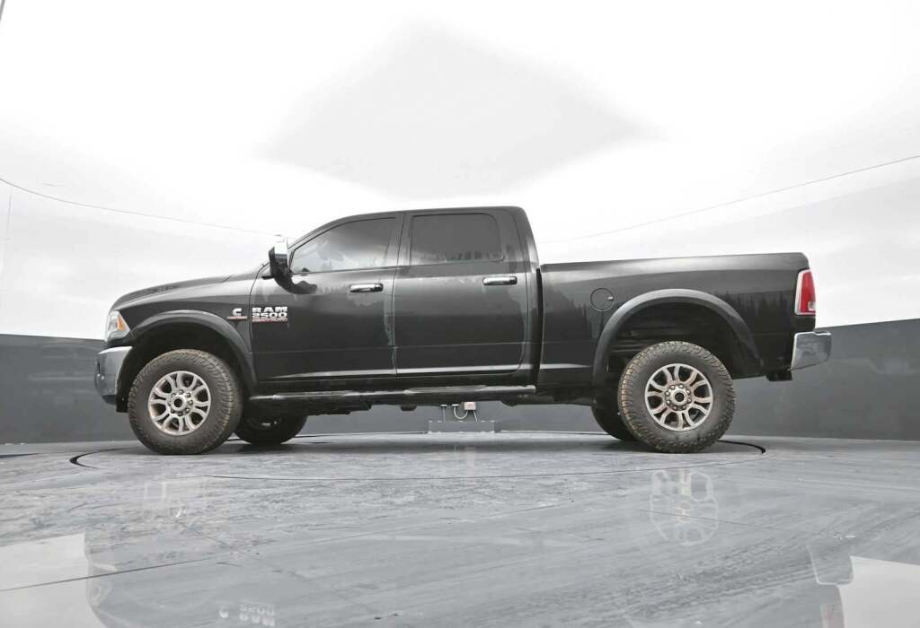 2018 Ram 2500 Laramie Crew Cab 4x4 6'4" Box