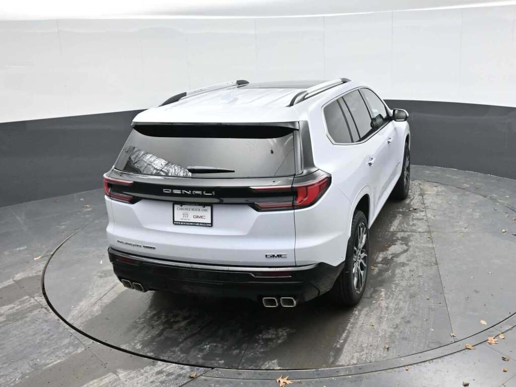 2026 GMC Acadia Denali Ultimate AWD