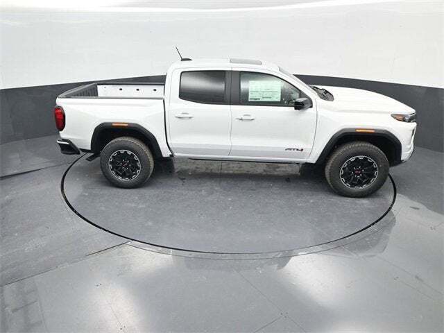 2026 GMC Canyon AT4 4WD