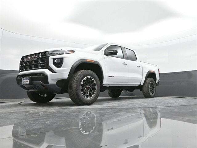 2026 GMC Canyon AT4 4WD