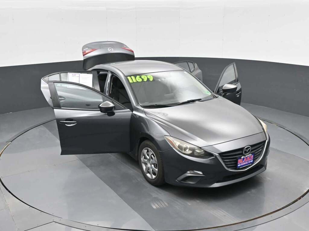 2016 Mazda Mazda3 i Sport