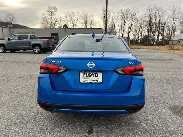 2021 Nissan Versa SV Xtronic CVT